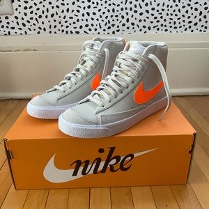 BRAND NEW NIKE BLAZER MID ‘77